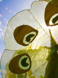 pauwen steltenlopers steltenact op stelten vogels steltentheater
