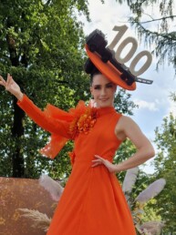 steltenlopers oranje ontvangstact reclame