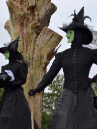 heksen heks halloween steltenlopers steltenact steltlopers huren
