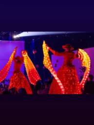 steltenlopers steltenact huren fiesta spaans sense theatre 1